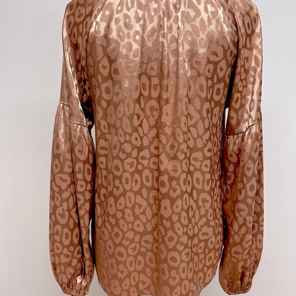 Elegant Brown/Bronze Leopard Print Women's Top Size M - Picture 2 of 4